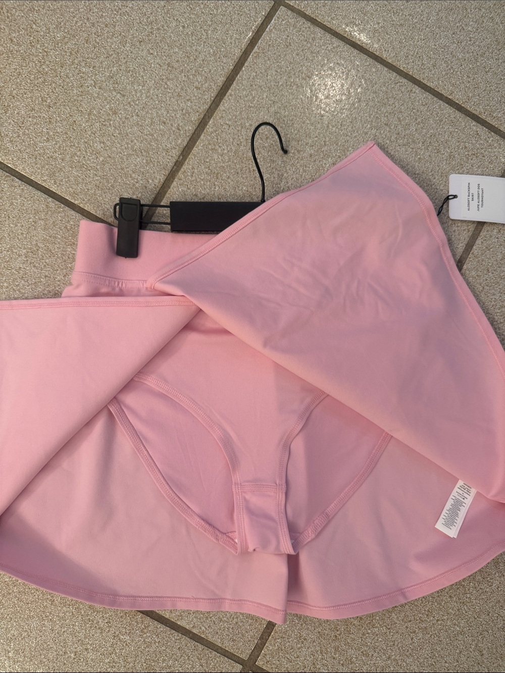 ALO Yoga Sweet Pink Aloft Backspin Skirt - Picture 3 of 5